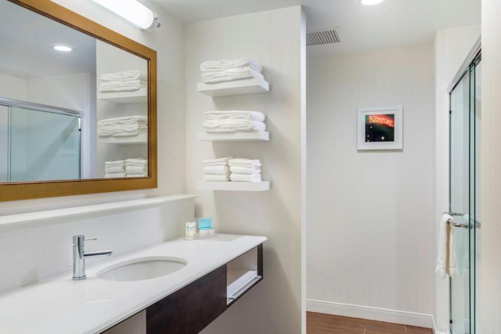 Hampton Inn & Suites Newport/Cincinnati, Ky Εξωτερικό φωτογραφία