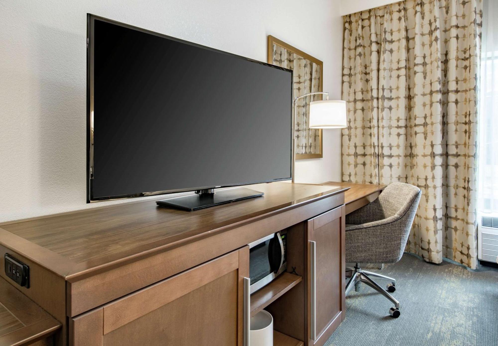 Hampton Inn & Suites Newport/Cincinnati, Ky Εξωτερικό φωτογραφία