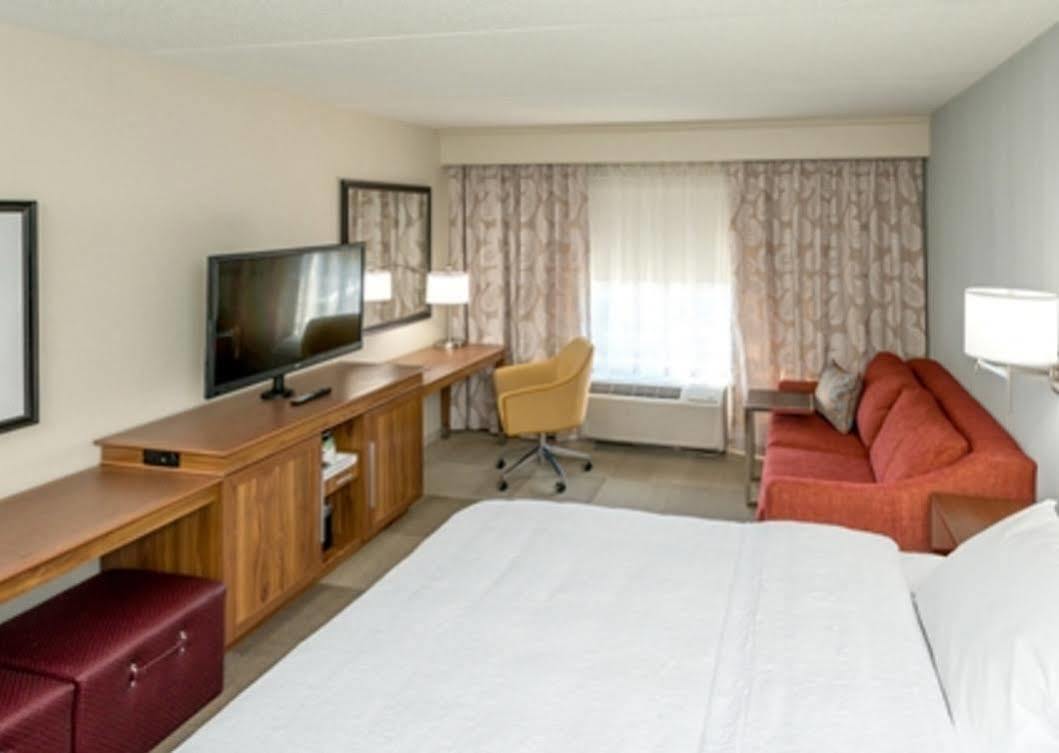 Hampton Inn & Suites Newport/Cincinnati, Ky Εξωτερικό φωτογραφία